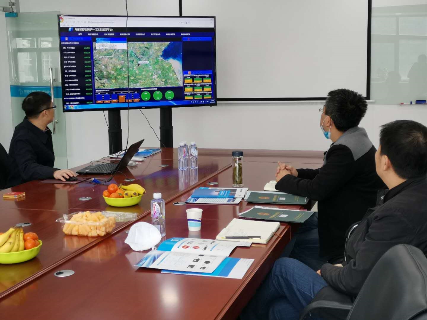 雷電預警監(jiān)測系統(tǒng)